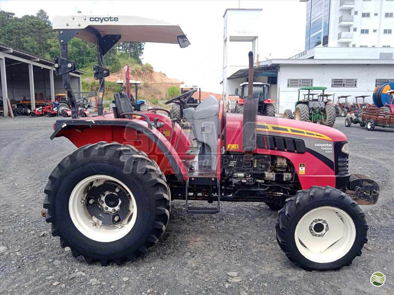 TRATOR COYOTE TRATOR 4450 Tração 4x4 Silva Tratores - Agritech ITUPORANGA SANTA CATARINA SC